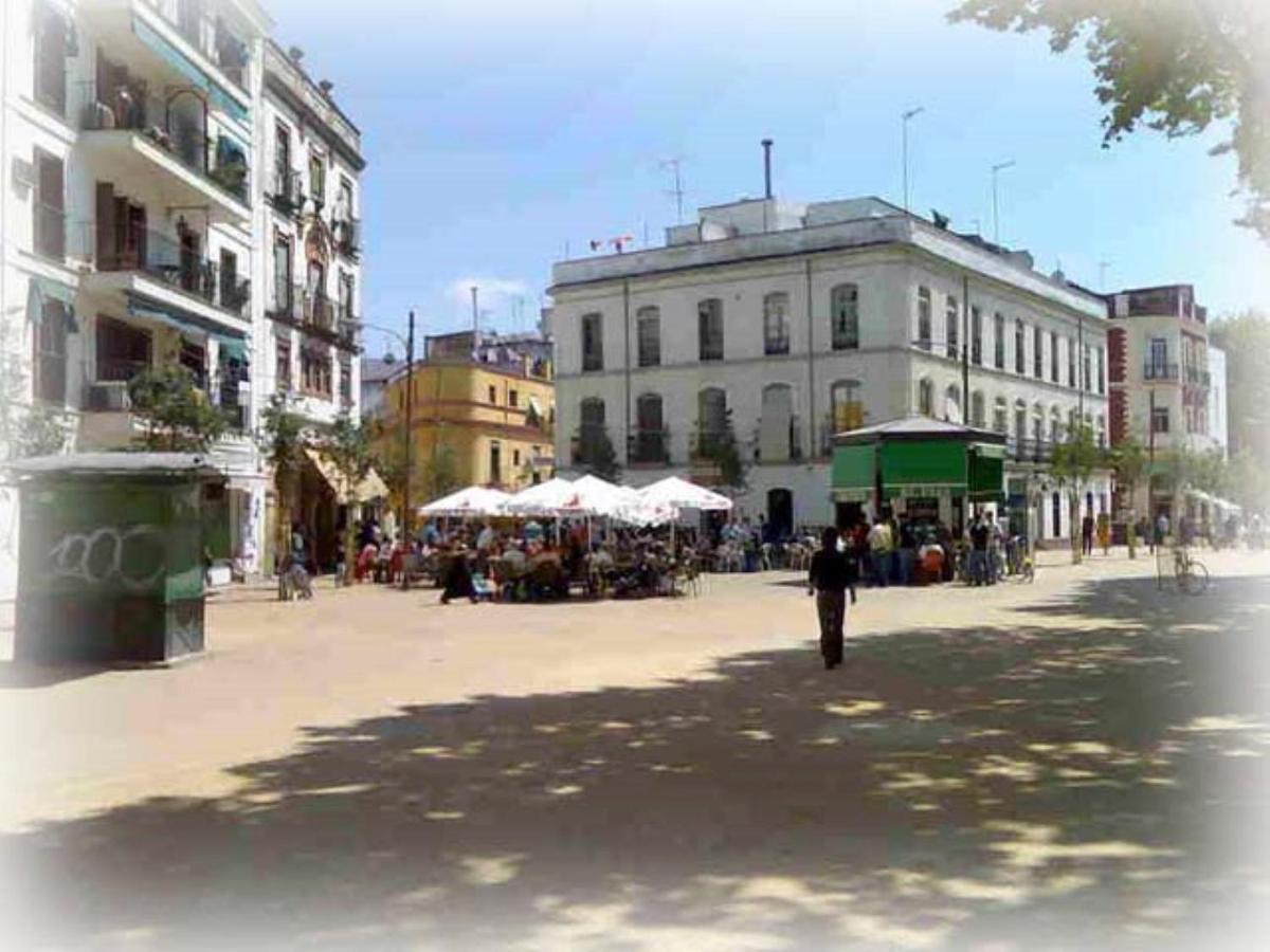 Apartment Alacas Sevilla Luaran gambar