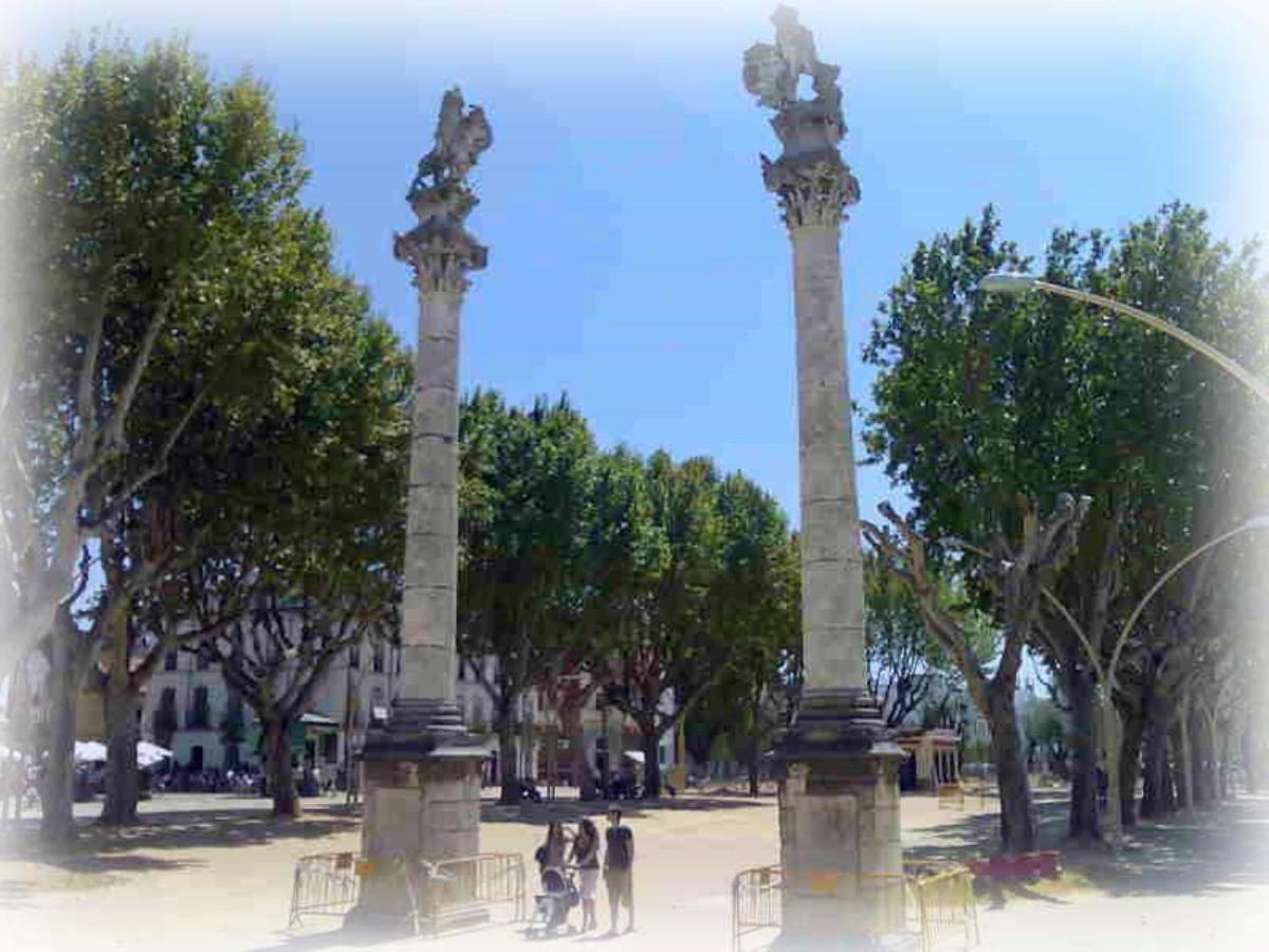 Apartment Alacas Sevilla Luaran gambar